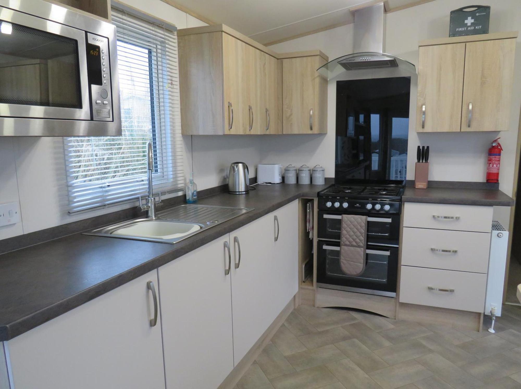 Apartmán Alphi 4 Bude Exteriér fotografie